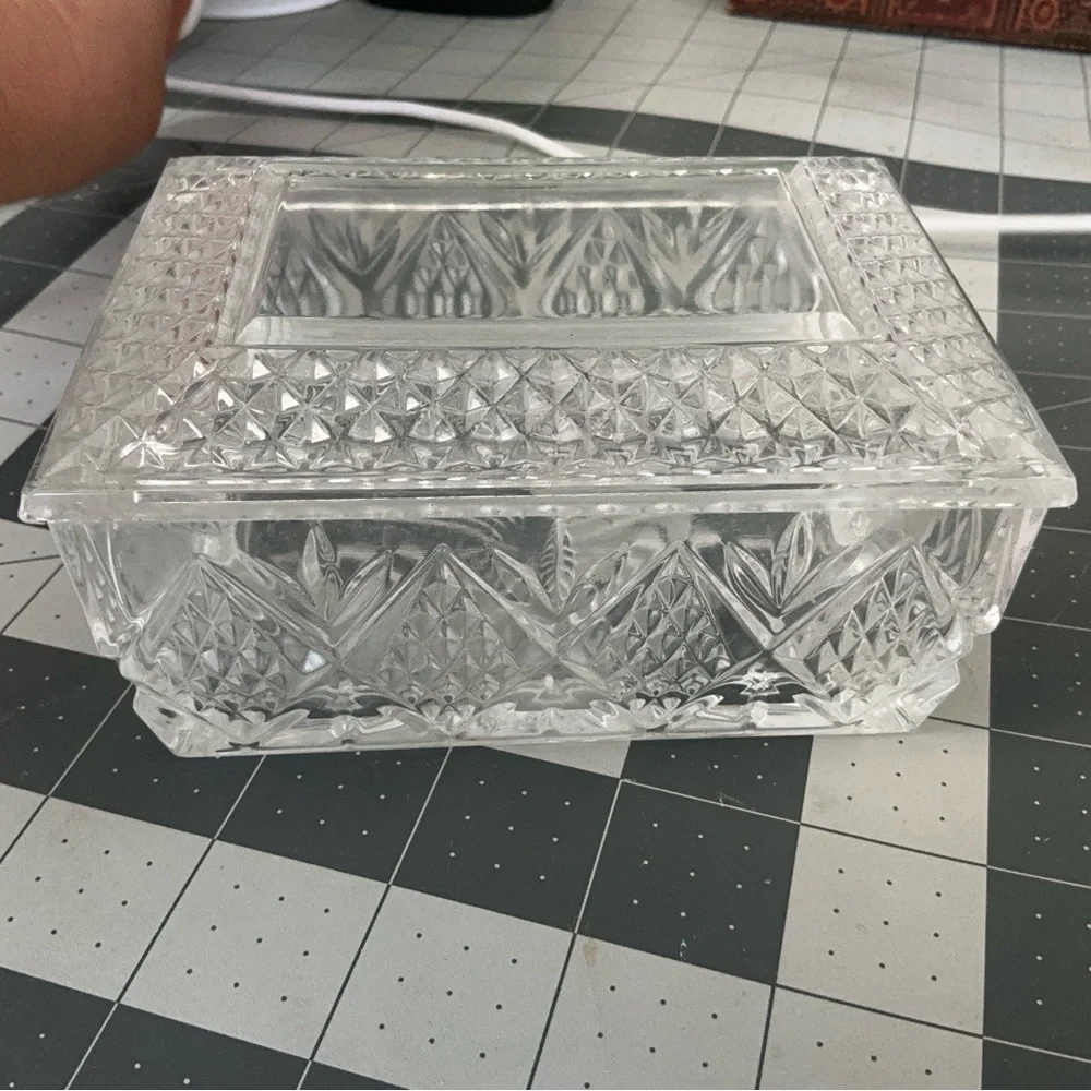 Vtg Idaho Grown Famous Potatoes Etched Crystal Lidded Trinket Box Advertising - Picture 2 of 11